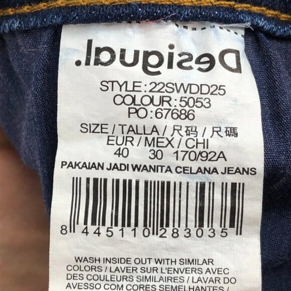 NWT Desigual Medium Wash Floral Embroidered Flared Jeans size 6 - Picture 12 of 15